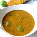 Thakklai kai Pitlai – Thick Lentil Soup with Tomatillo