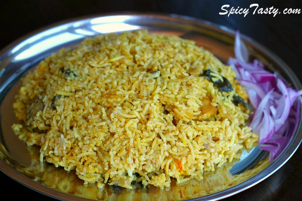 Dindugal Thalappakatti Chicken Biriyani